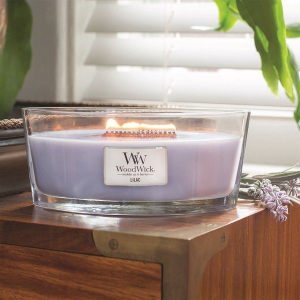 Ceriņu aromāta svece WoodWick, degšanas laiks 30 stundas-image-1