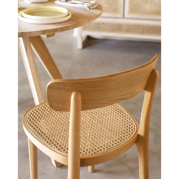 Ēdamistabas krēsls no dižskābarža koka Kave Home Romane-image-3