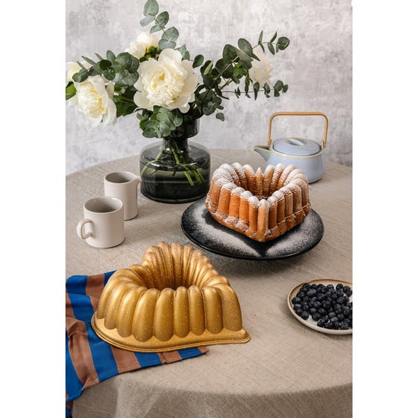 Alumīnija cepšanas forma kēksam Cora – Bonami Selection-image-1