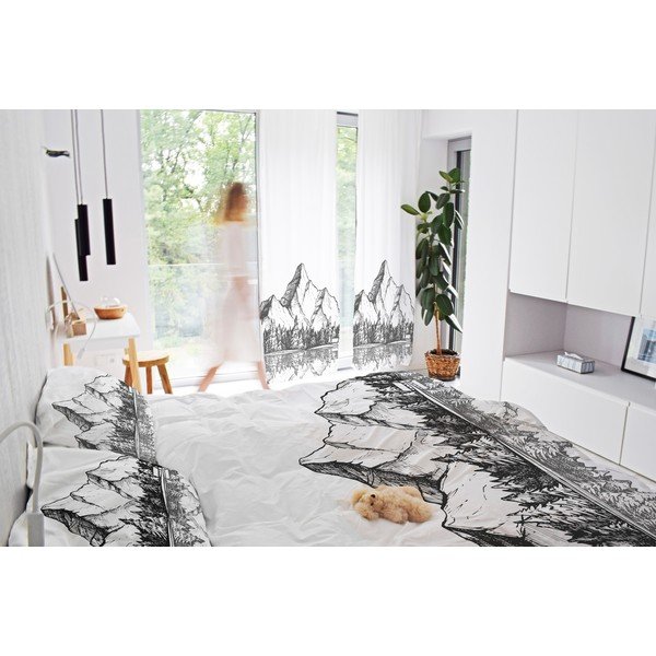 Melnbalts aizkars no kokvilnas satīna 110x250 cm Cabin in the Mountain – Butter Kings-image-1