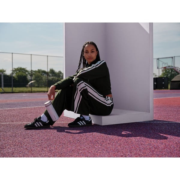 Balts nerūsējošā tērauda termoss 470 ml IceFlow™ Bottle Twist Flip Frost – Stanley-image-1