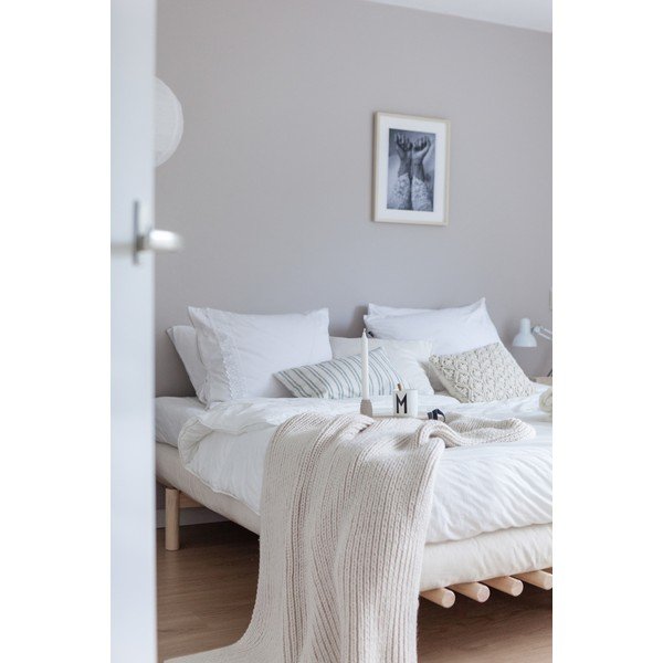 Melns priedes gultas rāmis Karup Design Pace Black, 140 x 200 cm-image-1