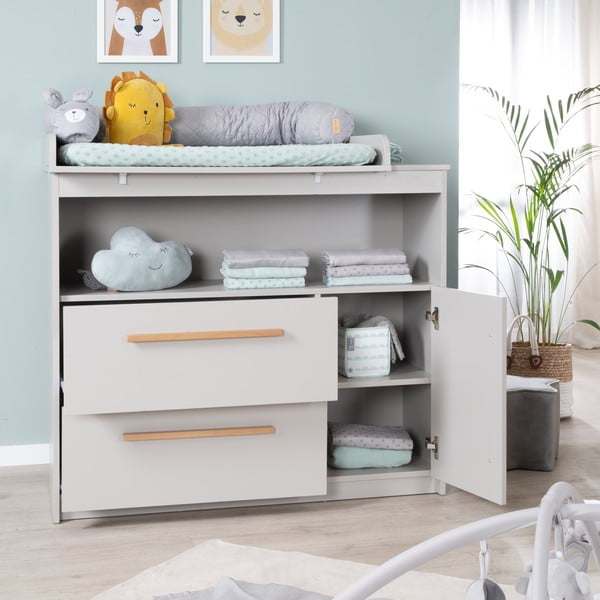 Gaiši pelēka bērnu kumode ar pārtinamo galdiņu 107x98x75 cm Lea – Roba-image-1