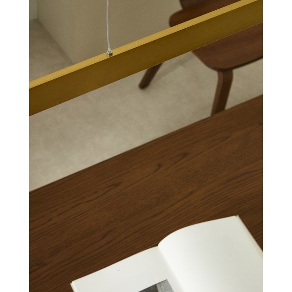 Zelta krāsas LED piekaramā lampa ar metāla abažūru Boadella – Kave Home-image-3