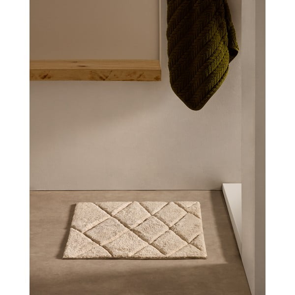 Bēšs vannas istabas paklājiņš 50x70 cm Nyana – Kave Home-image-1