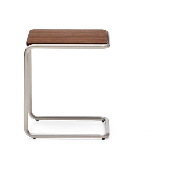 Sānu galdiņš ar riekstkoka imitāciju 42x42 cm Tarsel – Kave Home-image-2