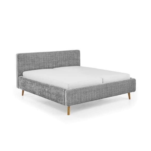 Gaiši pelēka polsterēta divvietīga gulta ar režģi 180x200 cm Primavera – Meise Möbel