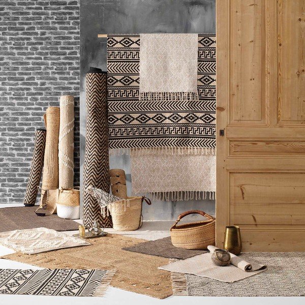 Melns/dabīga toņa paklājs 120x170 cm Zigzag – douceur d'intérieur-image-2