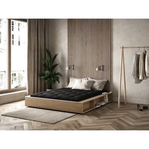 Masīvkoka divguļamā gulta ar uzglabāšanas vietu un melnu futonu Double Latex Karup Design Ziggy, 160 x 200 cm-image-4
