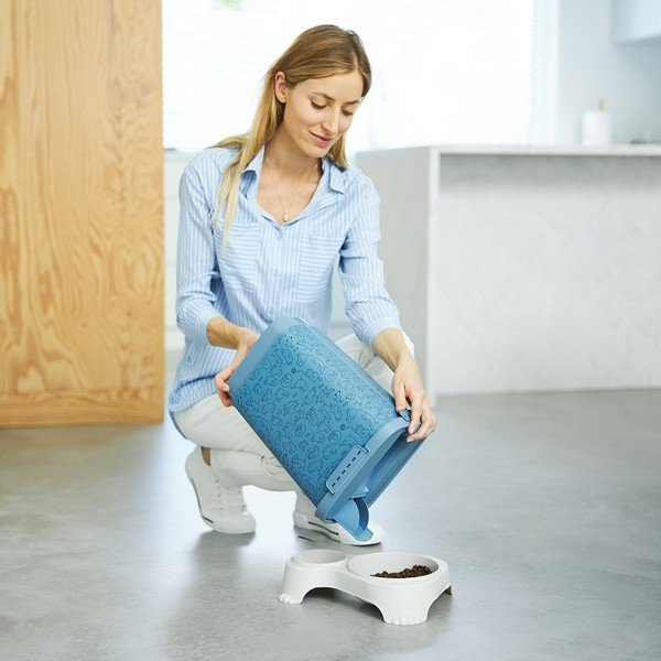 Zils dzīvnieku barības uzglabāšanas trauks 10 l Cody – Rotho-image-2