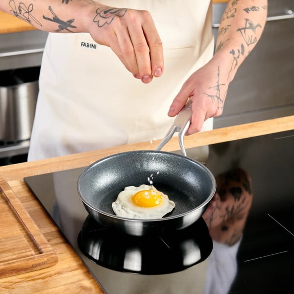 Nerūsējošā tērauda panna ar nelīpošu pārklājumu ø 20 cm Lucca 3.0 – FABINI-image-1