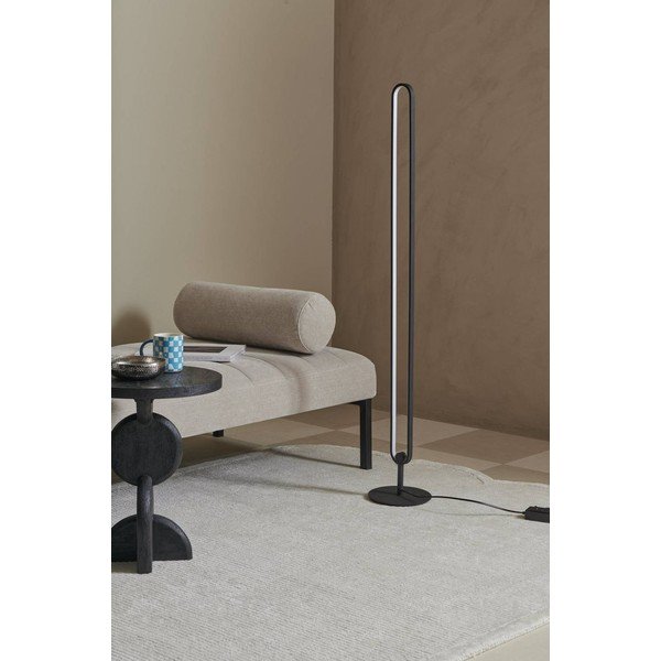 Matēti melna metāla LED stāvlampa ar regulējamu spilgtumu (augstums 130 cm) Loop – Ellos Home-image-2