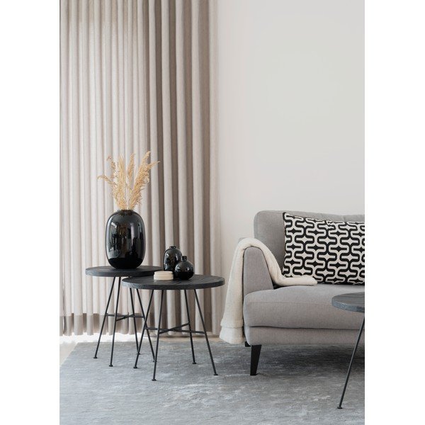 2 melnu galdu komplekts ar priedes koka virsmām Rowico Grafton-image-1