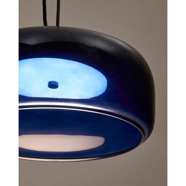 Tumši zila LED piekaramā lampa ar stikla abažūru ø 38 cm Reig – Kave Home-image-2