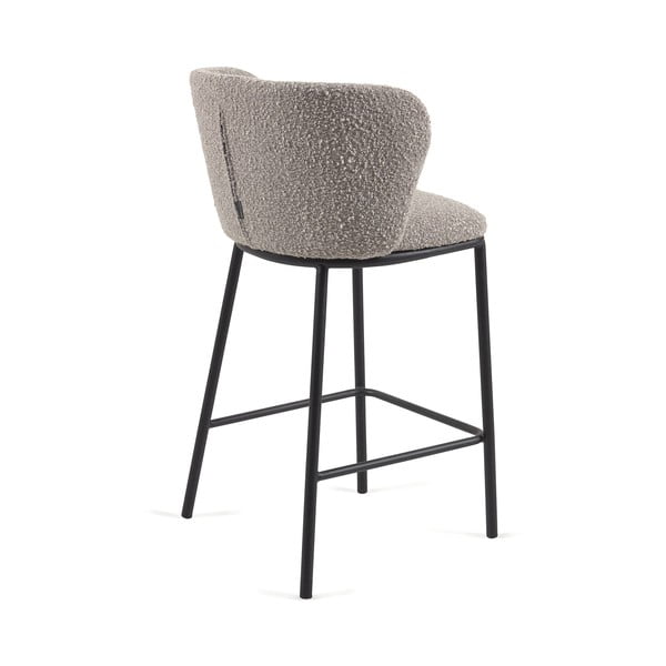 Gaiši pelēks bāra krēsls (sēdekļa augstums 65 cm) Ciselia – Kave Home-image-4