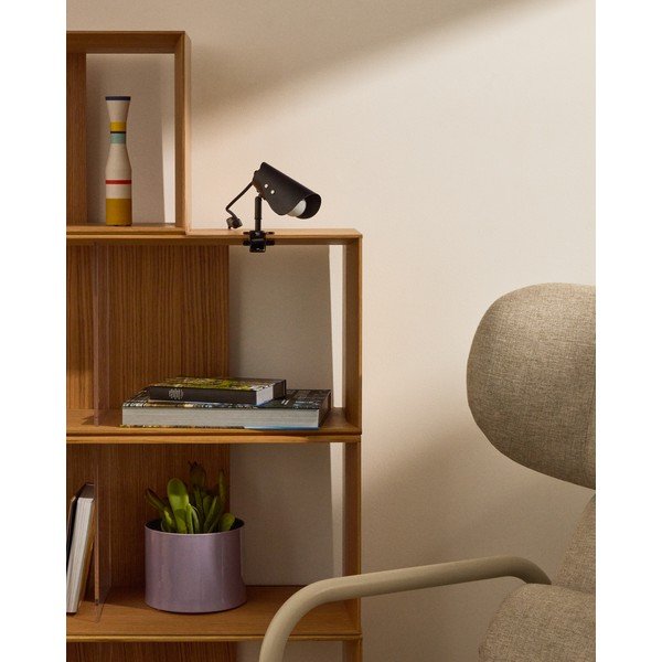 Melna metāla galda lampa ar klipsi (augstums 16 cm) Jula – Kave Home-image-2