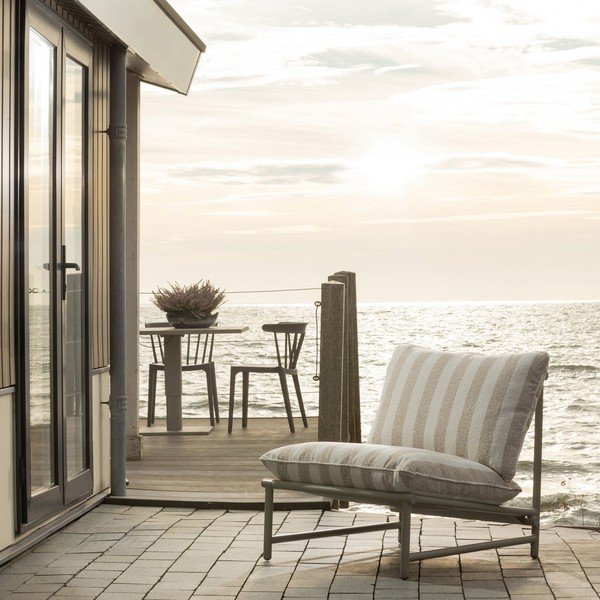 Bēšs metāla/polsterēts dārza atpūtas krēsls Elvo – WOOOD-image-1