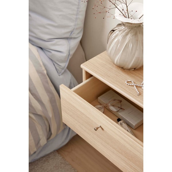 Piekarams ozolkoka imitācijas naktsgaldiņš ar plauktiem Mistral – Hammel Furniture-image-4