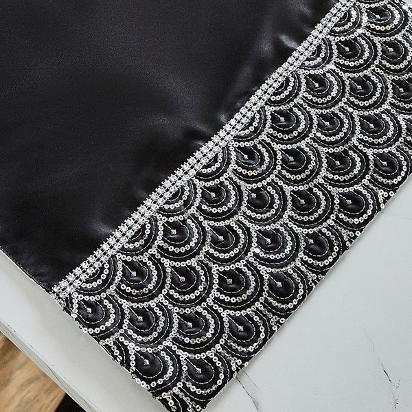 Tekstila galda paliktņi (4 gab.) 30x46 cm Deco Sequin – Catherine Lansfield-image-1