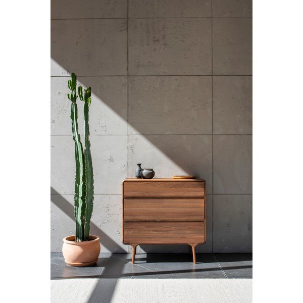 Brūna valrieksta masīvkoka kumode 90x90x45 cm Fawn – Gazzda-image-1