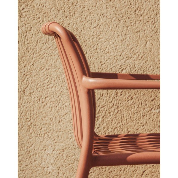 Terakotas oranžs plastmasas dārza krēsls Isabellini – Kave Home-image-4