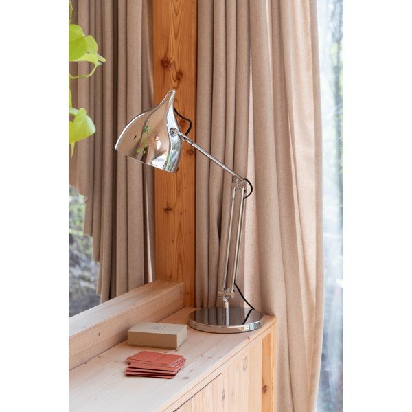 Sudraba krāsas metāla galda lampa ar saliekamu konstrukciju ar metāla abažūru (augstums 37 cm) Reader – Zuiver-image-3