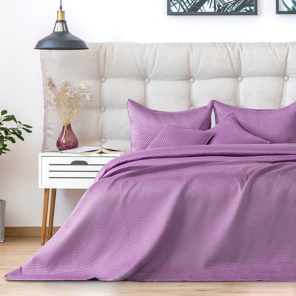 Gaiši violeta gultas pārklājs divguļamai gultai DecoKing Carmen, 240 x 220 cm