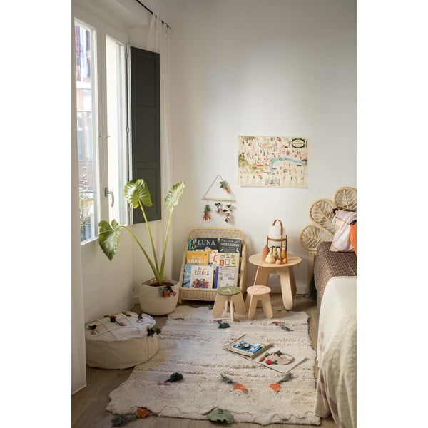 Krēmkrāsas kokvilnas bērnu rotaļu paklājs 120x160 cm Veggie Garden – Lorena Canals-image-1