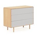Pelēka/dabīga toņa kumode ar oškoka imitāciju 99x78,5x42 cm Anielle – Kave Home