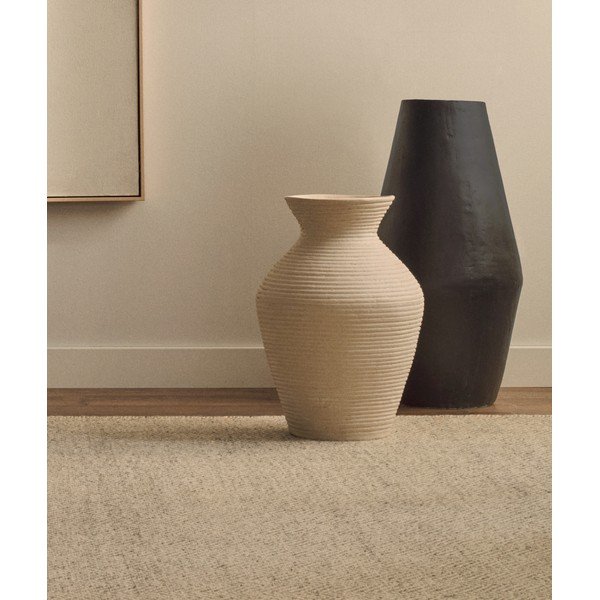 Krēmkrāsas augsta vāze no papjēmašē (augstums 51 cm) Pria – Kave Home-image-2