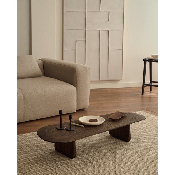 Tumši brūns ozola masīvkoka žurnālgaldiņš 64x146 cm Pirita – Kave Home-image-1