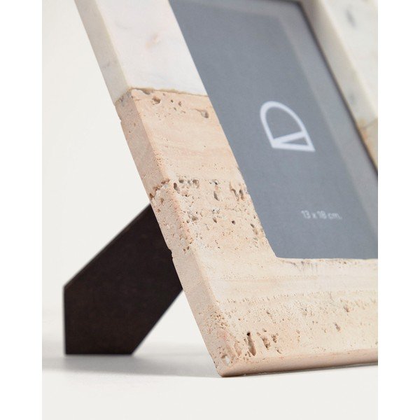 Balts akmens stāvošs foto rāmis 18x23 cm Uria – Kave Home-image-2