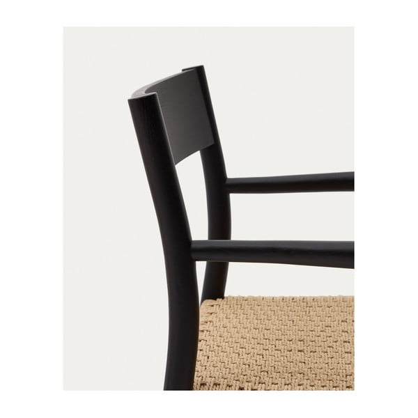 Melns/dabīga toņa ozola masīvkoka pusdienu krēsls Yalia – Kave Home-image-3