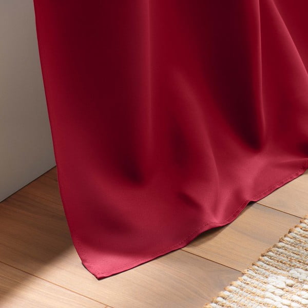 Sarkans gaismu necaurlaidīgs aizkars 135x240 cm Occult – douceur d'intérieur-image-4