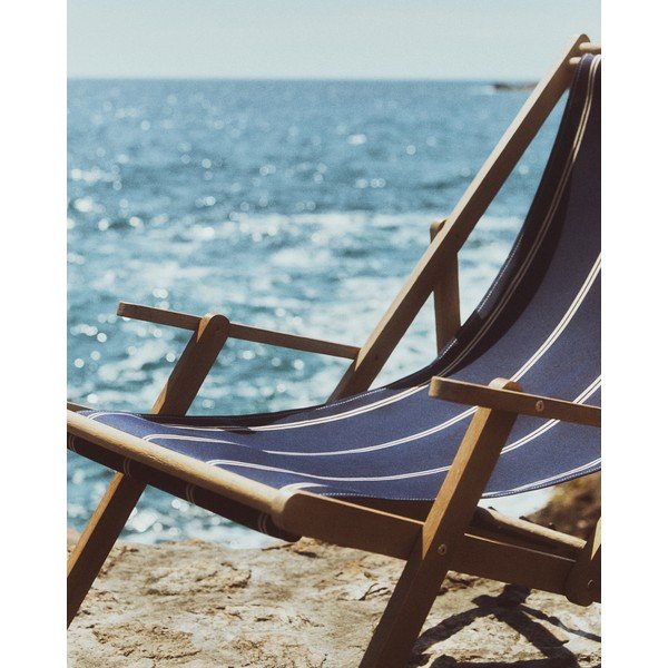 Zils masīvkoka dārza zvilnis Vilara – Kave Home-image-3