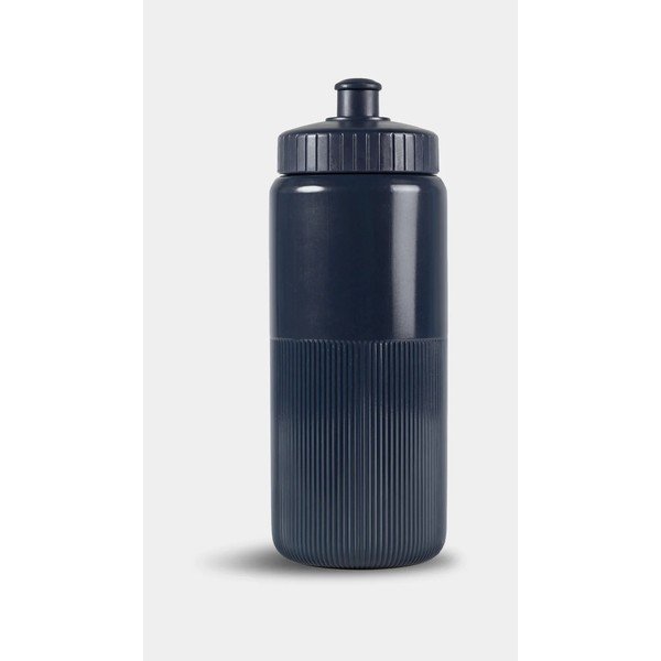 Tumši zila plastmasas pudele ceļojumiem 750 ml Tessa – Sagaform