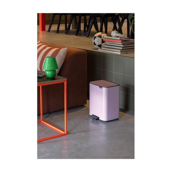 Rozā tērauda atkritumu tvertne ar pedāli 12 l Bo – Brabantia-image-1