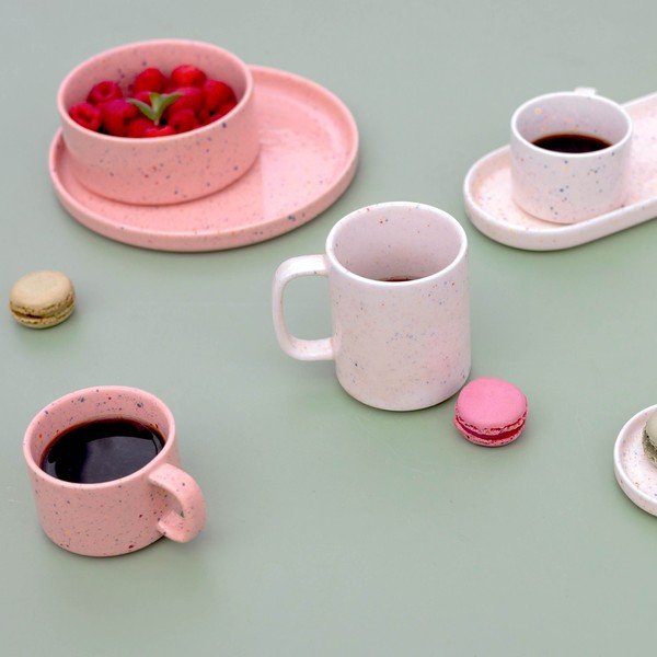 Bēšs servēšanas porcelāna šķīvis Fika – ONA-image-3