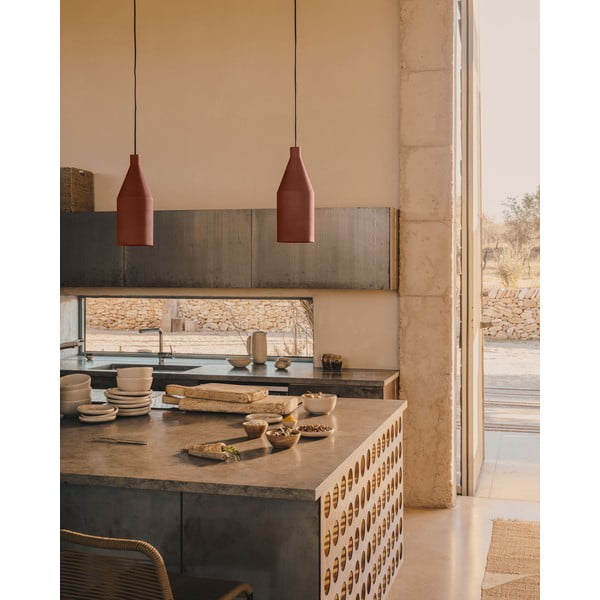 Terakotas oranža piekaramā lampa ar metāla abažūru ø 15 cm Peralta – Kave Home-image-3