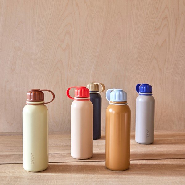 Brūna nerūsējošā tērauda pudele ceļojumiem Pullo – OYOY Living Design-image-1