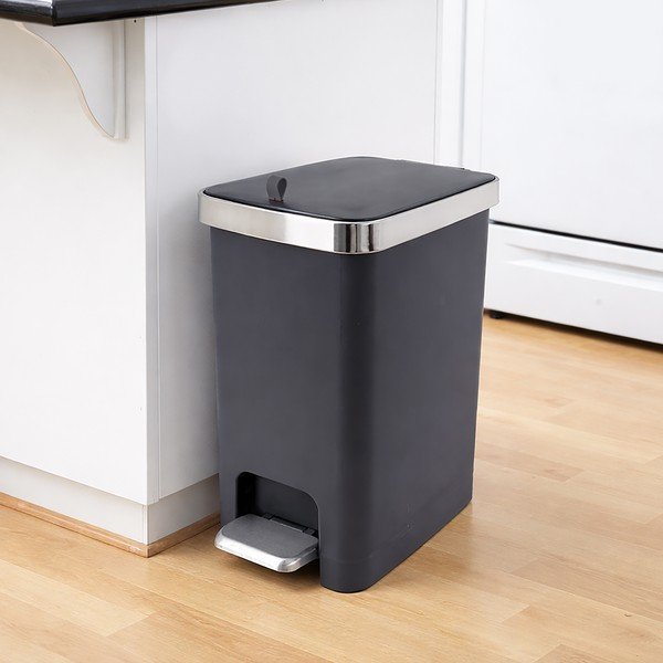 Pelēka plastmasas atkritumu tvertne ar pedāli 15 l Premier – Orion-image-1