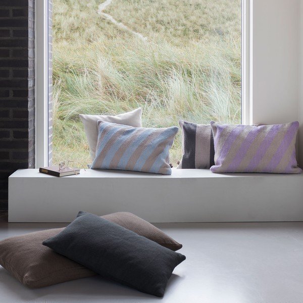 Spilvendrāna 40x60 cm Across – Mette Ditmer Denmark-image-1