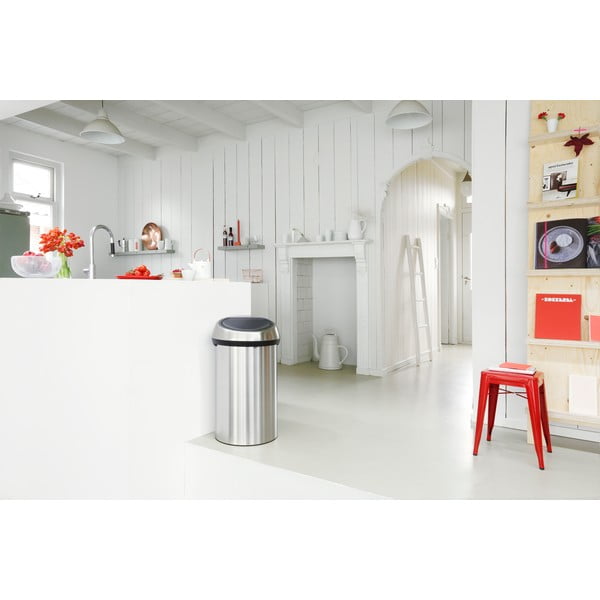 Matētas sudraba krāsas ar pieskārienu atverama tērauda atkritumu tvertne 60 l Touch Bin – Brabantia-image-1