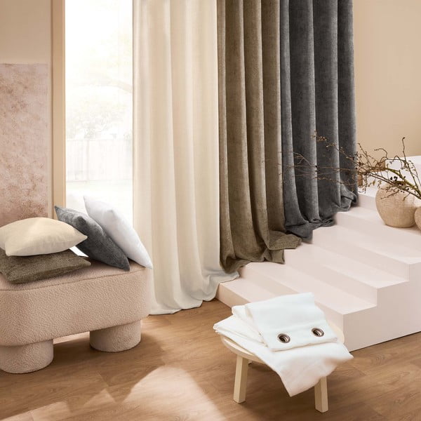 Dekoratīvais spilvens no šenila 45x45 cm Leo – douceur d'intérieur-image-2