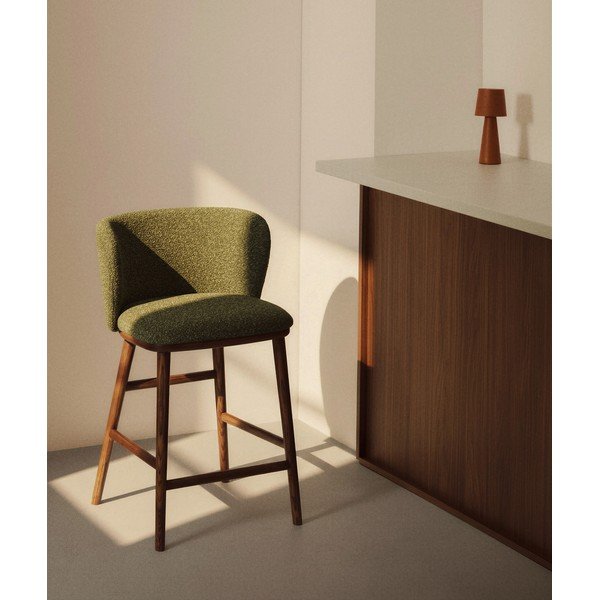 Tumši zaļš polsterēts bāra krēsls (sēdekļa augstums 75 cm) Ciselia – Kave Home-image-1