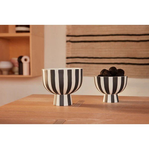 Melnbalta akmensmasas servēšanas bļodiņa Toppu – OYOY Living Design-image-3