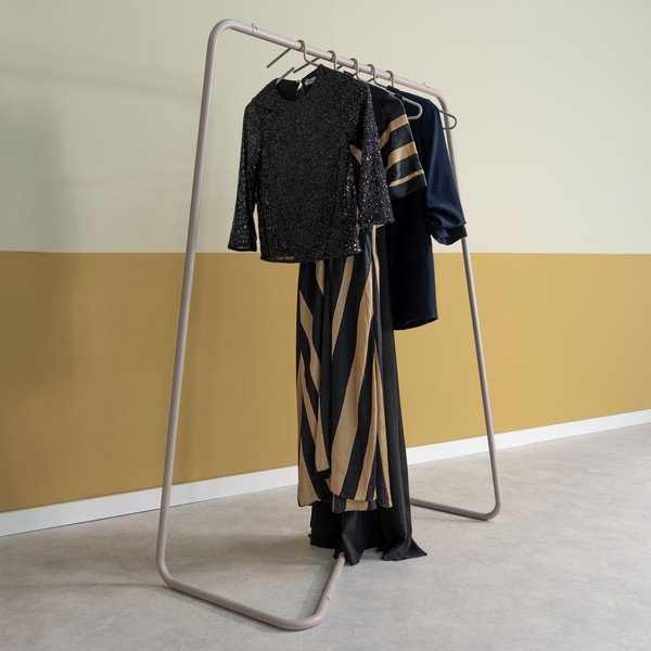 Pelēkbrūns tērauda drēbju pakaramais statīvs 118x160x57 cm Hang-On – Spinder Design-image-1