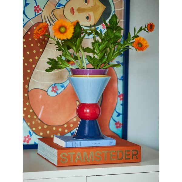 Keramikas ar rokām apgleznota vāze (augstums 26,5 cm) Trilla – Bloomingville-image-1