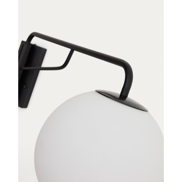 Balta/melna sienas lampa ø 20 cm Eilo – Kave Home-image-4