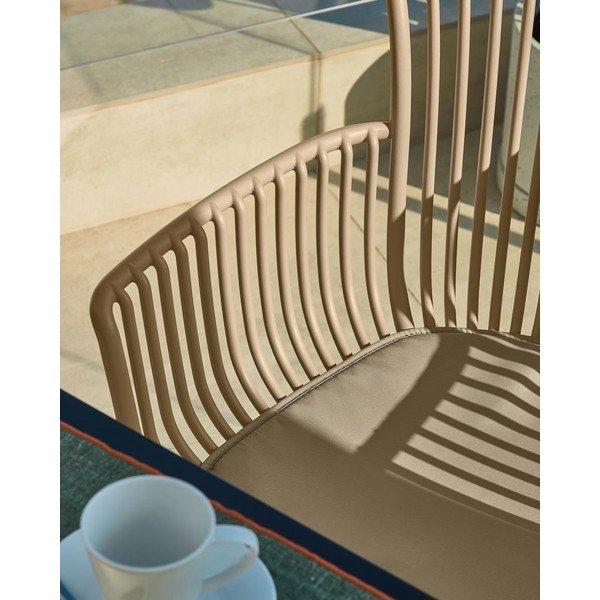 Bēšs metāla/plastmasas dārza krēsls Surpika – Kave Home-image-3